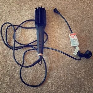 Amika Thermal Straightening Brush